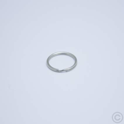 Nyckelringar/Nyckelring 21mm Keyring 1230-21-j20.jpg Nyckelringar/Nyckelring 21mm Keyring 1230-21-j20.jpg